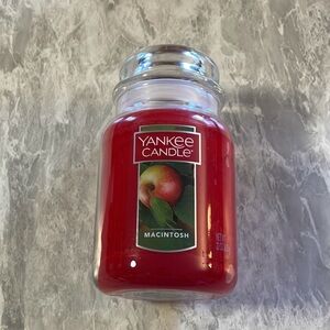 New Yankee Candle Macintosh Apple